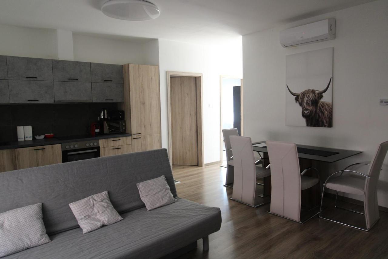 Garden Apartman House Pécs Exterior foto
